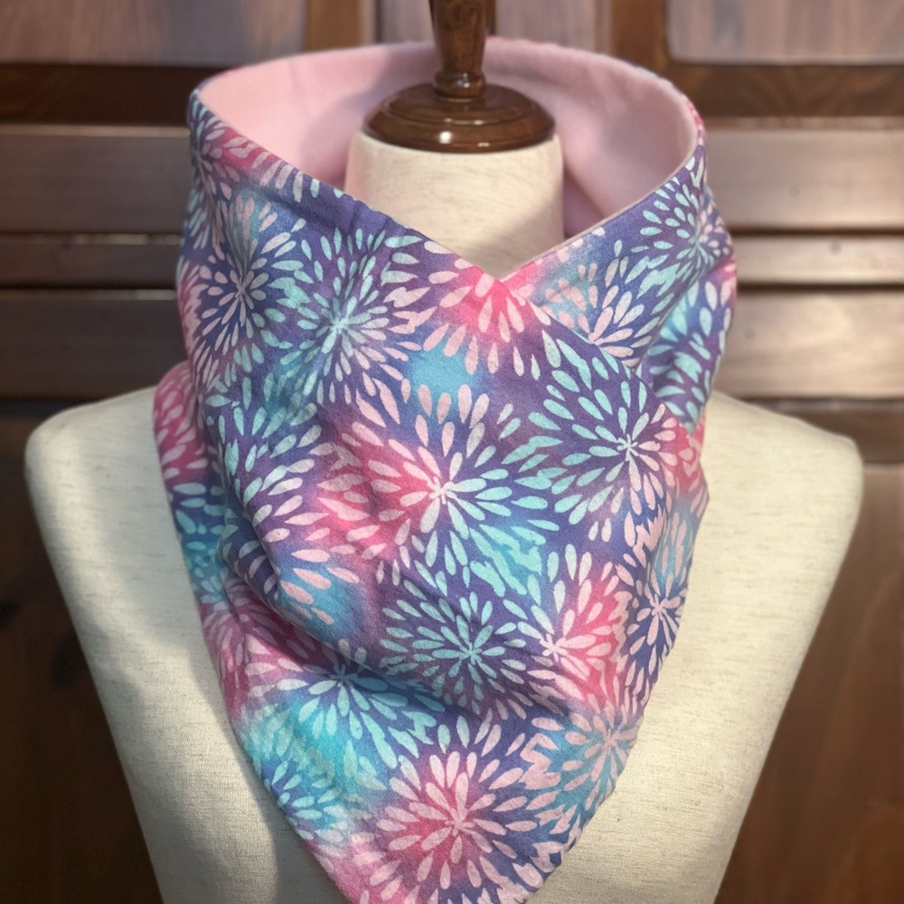 Floral Burst Scarf in Pink and Blue